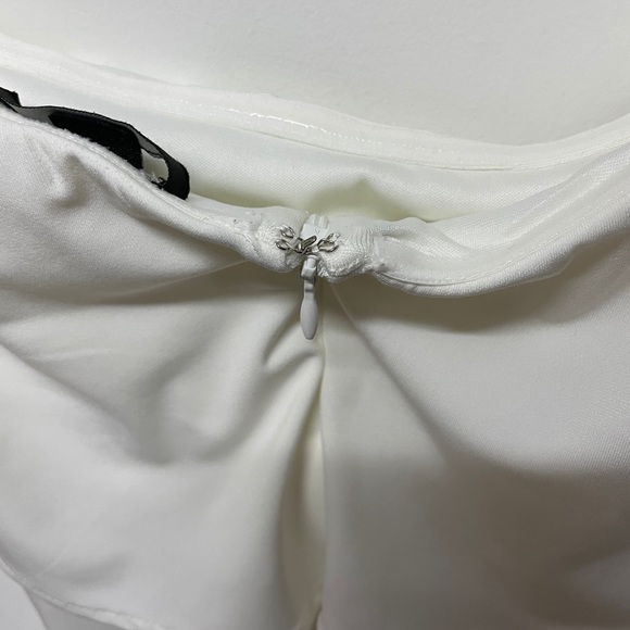 F21 Off Shoulder Dress - Picture 8 of 9